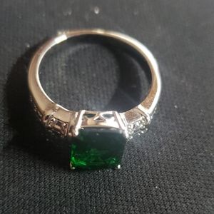 Emerald ring